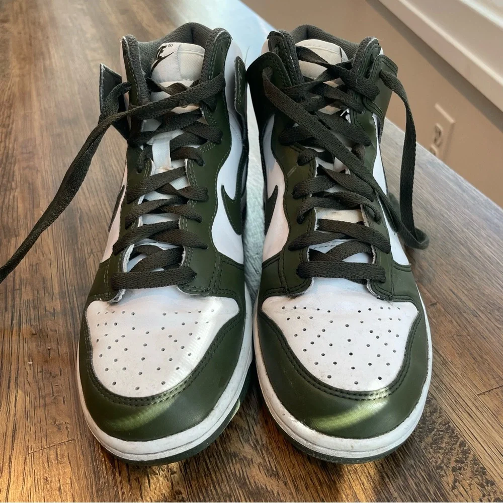 Nike Dunk High Retro Sneakers Cargo Khaki - Green-White Size 7y